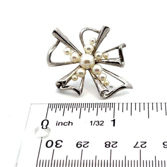 Mikimoto Estate Akoya Pearl Brooch Pin 2.5-6 mm Silver M408 - Picture 10 of 10